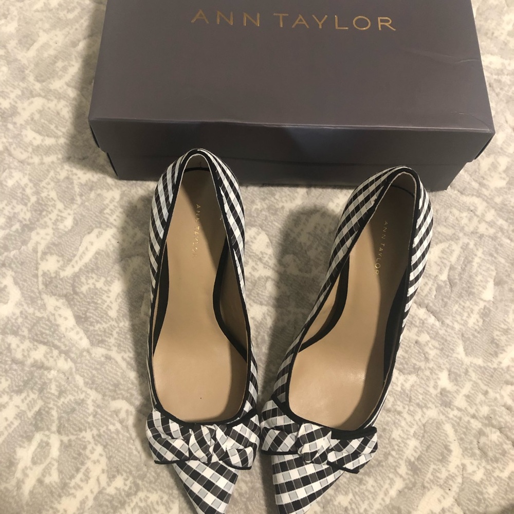 Ann Taylor Kit Gingham Mila Heels with Bows